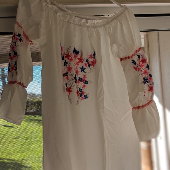 Off-the-shoulder Flare Sleeve Mini Dress - Picture 7 of 8